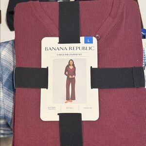 Banana Republic Ribbed Lounge Set in Burgundy